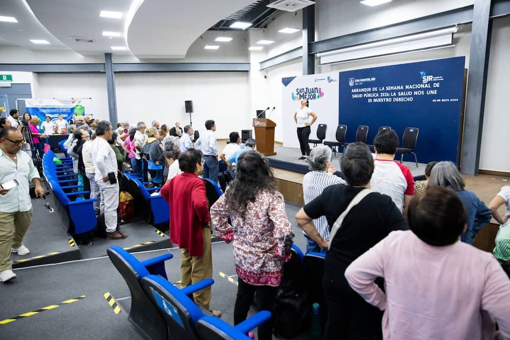 Roberto Cabrera inaugura la primera Semana Nacional de Salud Pública 2026 en San Juan del Río Roberto Cabrera inaugura la primera Semana Nacional de Salud Pública 2026 en San Juan del Río