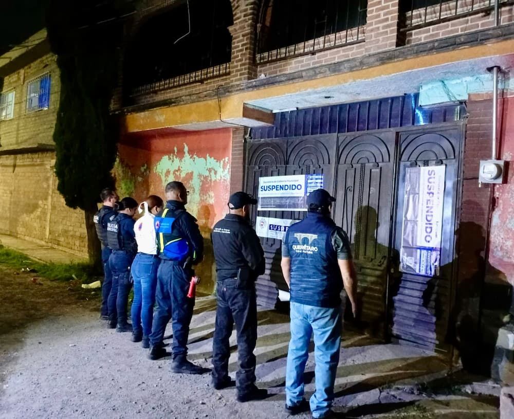 Suspenden fiesta clandestina con presencia de menores de edad en San Pedrito Peñuelas, Querétaro Suspenden fiesta clandestina con presencia de menores de edad en San Pedrito Peñuelas, Querétaro