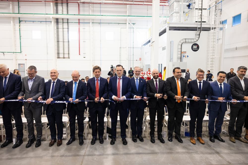 Airbus refuerza su apuesta por Querétaro con inversión de 646.7 millones de pesos Airbus refuerza su apuesta por Querétaro con inversión de 646.7 millones de pesos