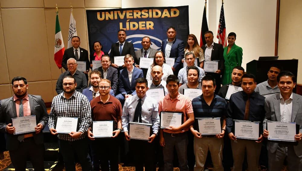 Capacita UTEQ a personal de KOSTAL Mexicana Capacita UTEQ a personal de KOSTAL Mexicana