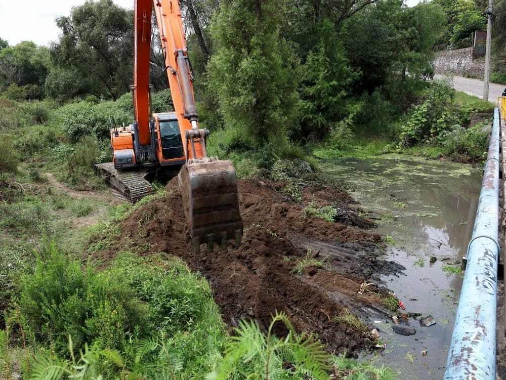 Gobiernos estatal y municipal realizan labores de limpieza en río San Juan para prevenir contingencias