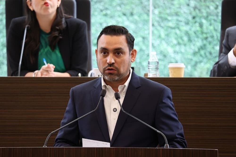 Homero Barrera McDonald: Prioriza la justicia social, la soberanía nacional y el fortalecimiento institucional desde el Congreso de Querétaro Homero Barrera McDonald: Prioriza la justicia social, la soberanía nacional y el fortalecimiento institucional desde el Congreso de Querétaro