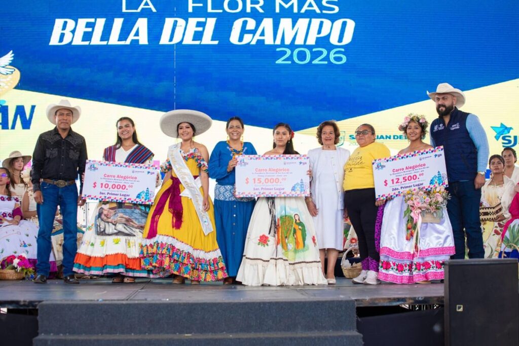 La Valla obtiene “La Flor Más Bella del Campo” y Santa Matilde gana el concurso de carros alegóricos 1 La Valla obtiene “La Flor Más Bella del Campo” y Santa Matilde gana el concurso de carros alegóricos
