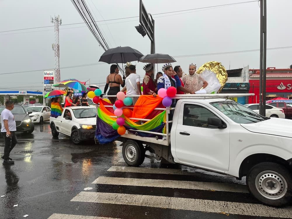 Participan alrededor de 300 personas en Marcha del Orgullo LGBTQ+ 2026 en SJR