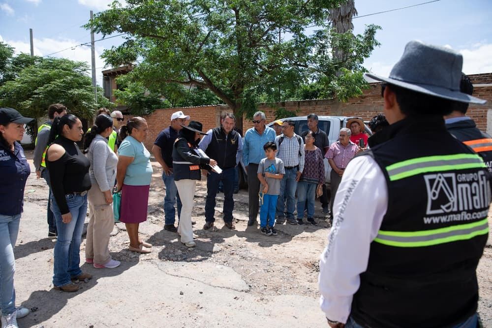 Arranca rehabilitación de calle Hacienda de Torrecillas en La Llave Arranca rehabilitación de calle Hacienda de Torrecillas en La Llave