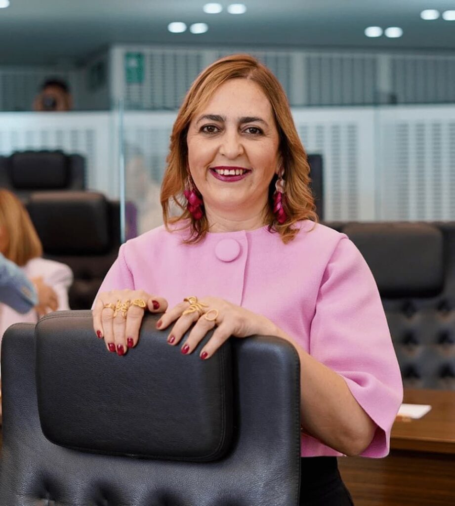 Diputada Perla Flores respalda iniciativa para garantizar acompañamiento psicológico a familias que enfrentan pérdidas gestacionales, perinatales y neonatales Diputada Perla Flores respalda iniciativa para garantizar acompañamiento psicológico a familias que enfrentan pérdidas gestacionales, perinatales y neonatales