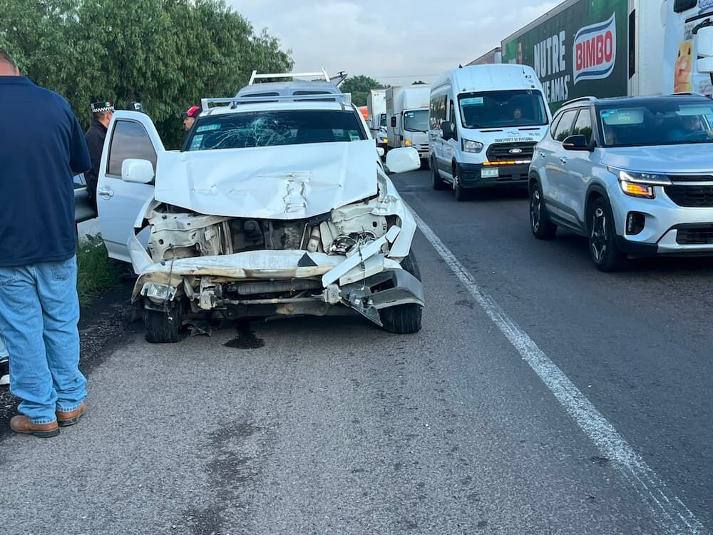Dos lesionadas tras choque por alcance en la autopista México–Querétaro Dos lesionadas tras choque por alcance en la autopista México–Querétaro