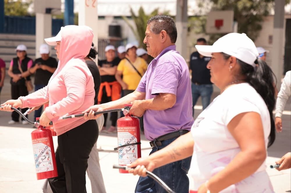 Encabeza Luis Nava capacitación de Primeras Alertas en San Juan del Río Encabeza Luis Nava capacitación de Primeras Alertas en San Juan del Río