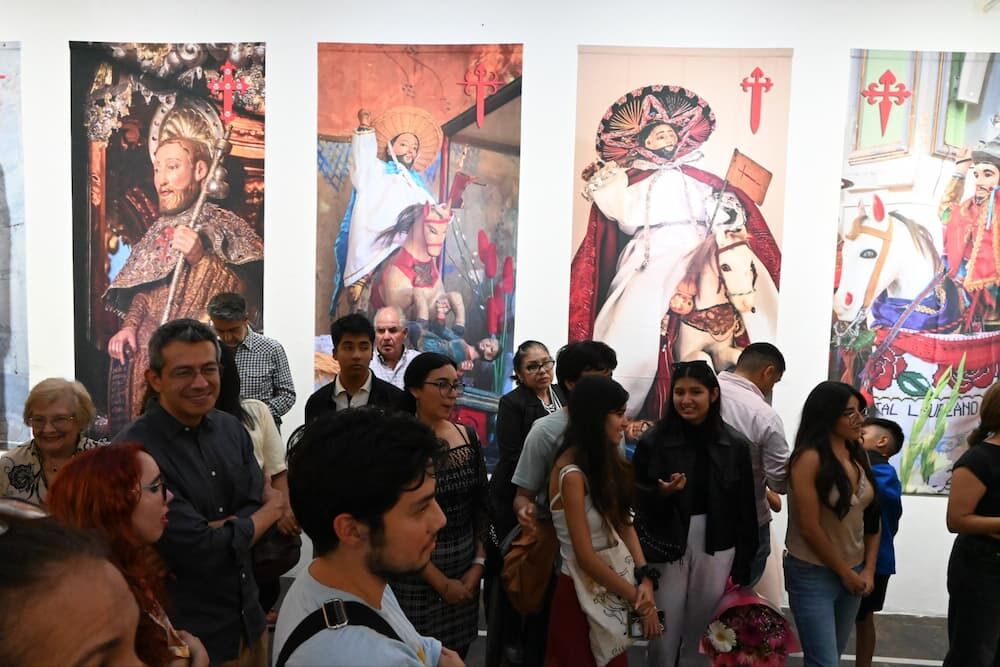 Inaugura López Birlain la 6a temporada de exposiciones de la Galería Libertad Inaugura López Birlain la 6a temporada de exposiciones de la Galería Libertad