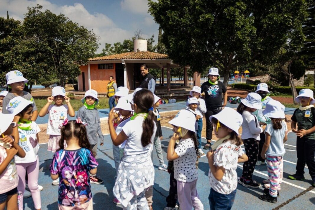 Inaugura Toño Pérez 4º Curso de Verano 