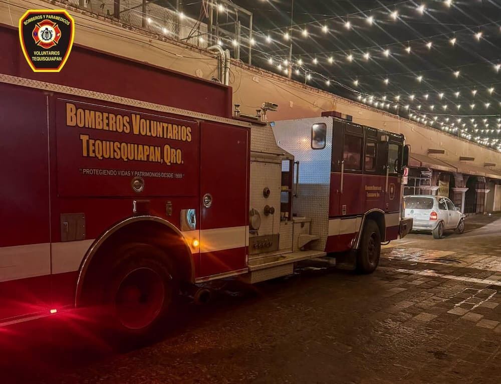 Incendio en el Mercado Guadalupano moviliza a cuerpos de emergencia en Tequisquiapan 1 Incendio en el Mercado Guadalupano moviliza a cuerpos de emergencia en Tequisquiapan