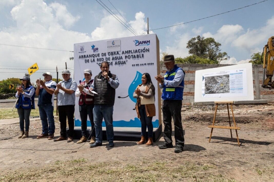JAPAM y Conagua inician ampliación de la red de agua potable en Ojo de Agua