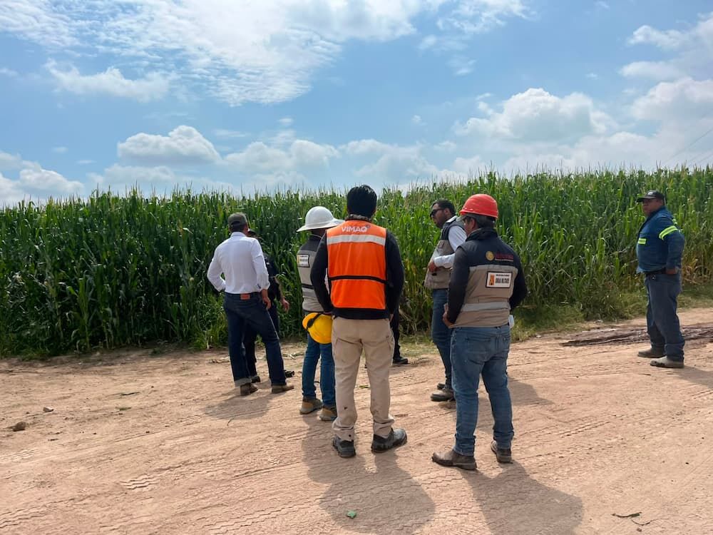 Piloto sobrevive a desplome de avioneta fumigadora en zona agrícola de San Juan del Río 1 Piloto sobrevive a desplome de avioneta fumigadora en zona agrícola de San Juan del Río
