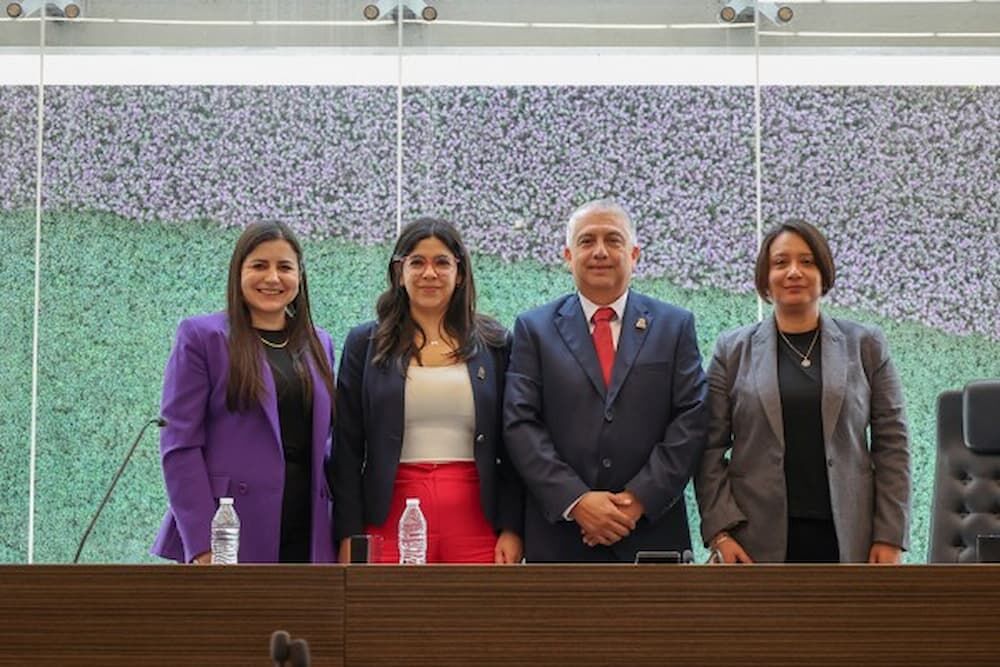 Pleno de la LXI Legislatura aprueba reforma constitucional local en materia de integración de Ayuntamientos Pleno de la LXI Legislatura aprueba reforma constitucional local en materia de integración de Ayuntamientos