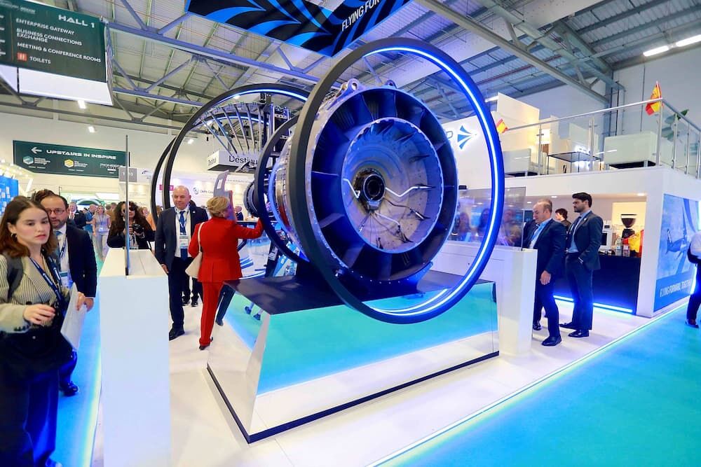 Promueve Marco Del Prete a Querétaro en la Feria Aeroespacial de Farnborough Promueve Marco Del Prete a Querétaro en la Feria Aeroespacial de Farnborough