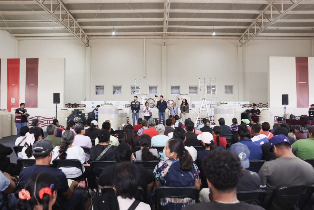 Sexta entrega del programa Causa por Casa con beneficio directo a familias de comunidades tequisquiapenses Sexta entrega del programa Causa por Casa con beneficio directo a familias de comunidades tequisquiapenses