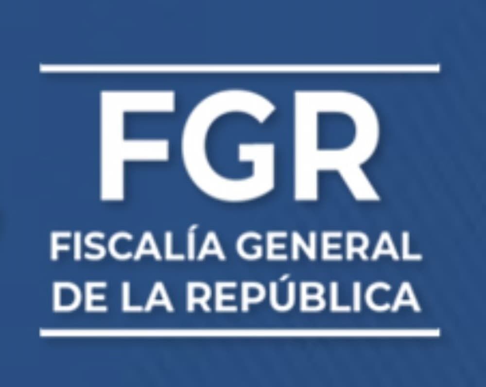 Vinculan a proceso a hombre por posesión de inhibidor de señal tras robo de tractocamión en El Marqués Vinculan a proceso a hombre por posesión de inhibidor de señal tras robo de tractocamión en El Marqués