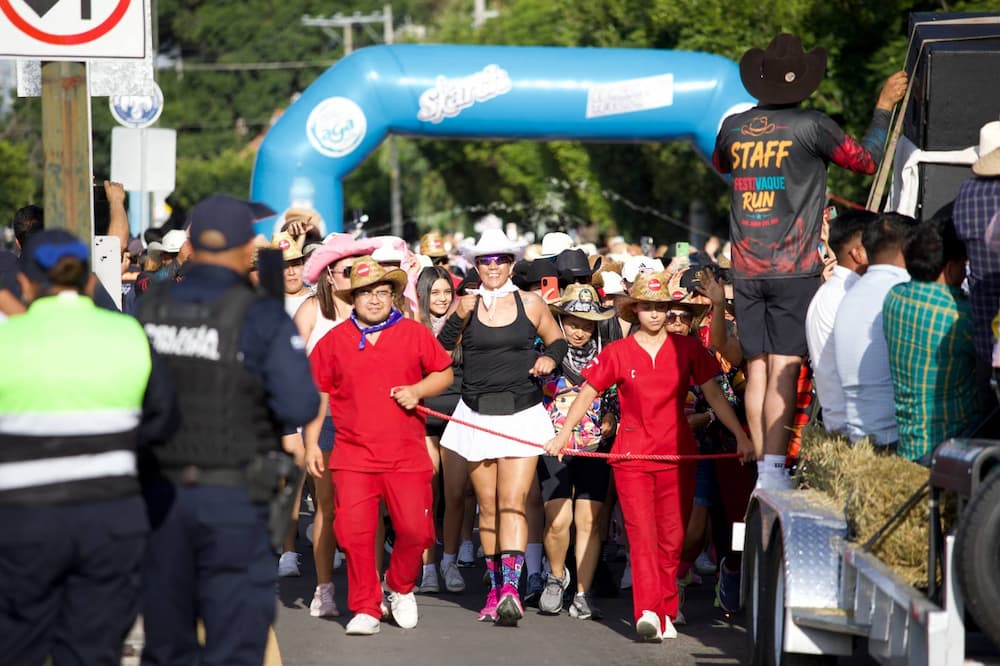 Carrera “FestiVaqueRun” San Juan del Río concluye con éxito al reunir a cerca de 7 mil personas Carrera “FestiVaqueRun” San Juan del Río concluye con éxito al reunir a cerca de 7 mil personas