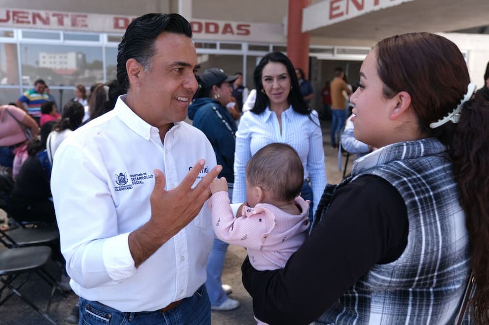 Destaca Luis Nava alianza entre sociedad y gobierno por las familias Destaca Luis Nava alianza entre sociedad y gobierno por las familias