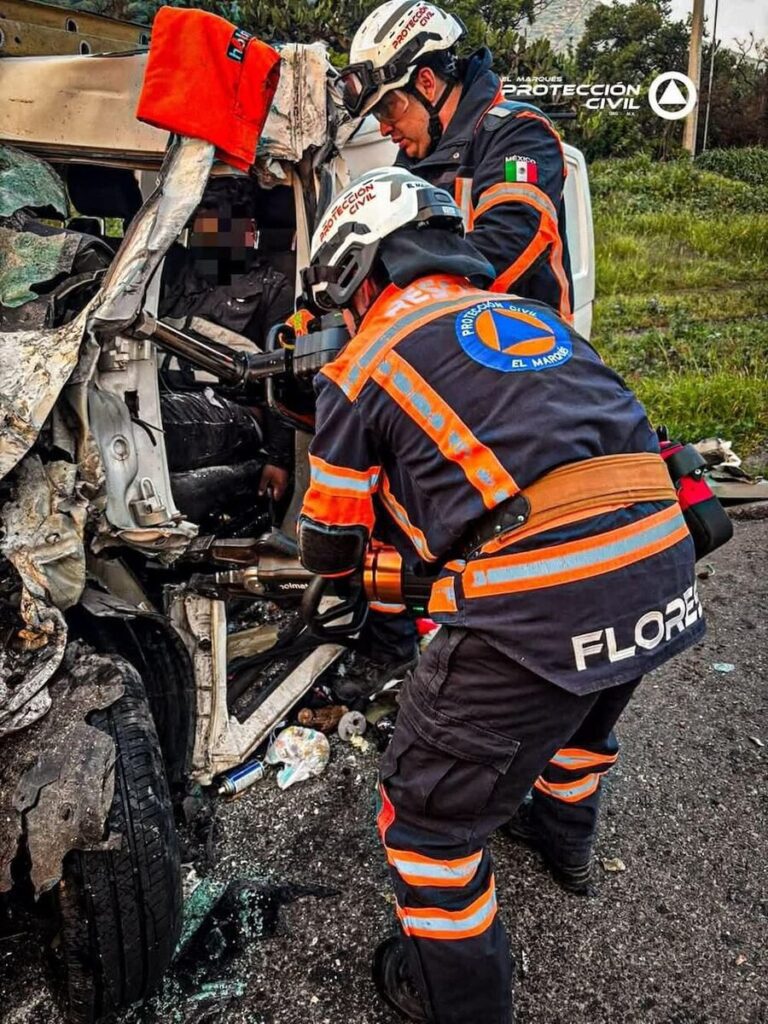 Dos personas lesionadas tras accidente en la carretera estatal 431; una quedó prensada 2 Dos personas lesionadas tras accidente en la carretera estatal 431; una quedó prensada