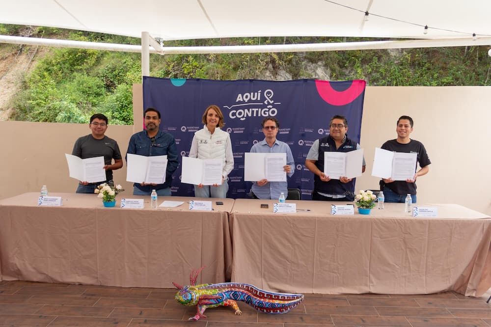 Firman SECULT y Zenbit convenio para proteger el ajolote serrano Firman SECULT y Zenbit convenio para proteger el ajolote serrano