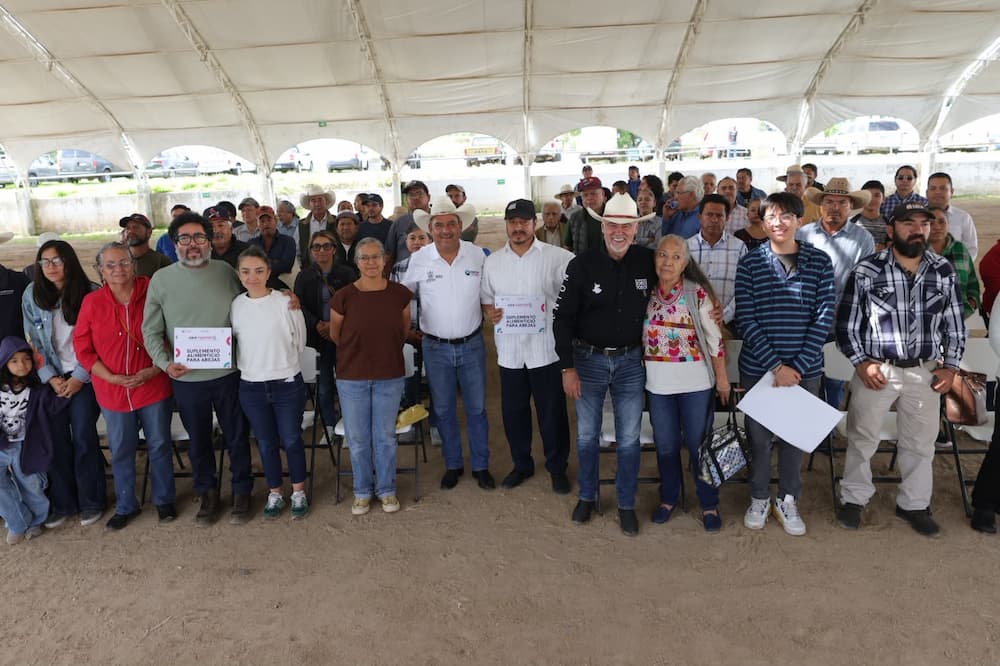 Fortalece SEDEA a apicultores del estado Fortalece SEDEA a apicultores del estado
