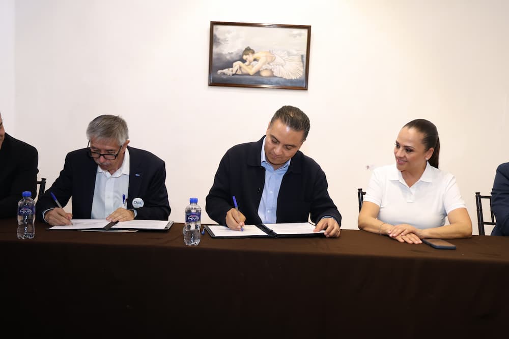 Fortalecen SEGOB y CONAPRAD acciones en beneficio del desarrollo económico Fortalecen SEGOB y CONAPRAD acciones en beneficio del desarrollo económico