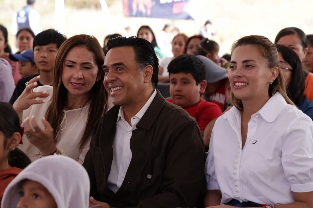 Lleva Luis Nava la estrategia Aquí Contigo a Menchaca para fortalecer la convivencia familiar Lleva Luis Nava la estrategia Aquí Contigo a Menchaca para fortalecer la convivencia familiar