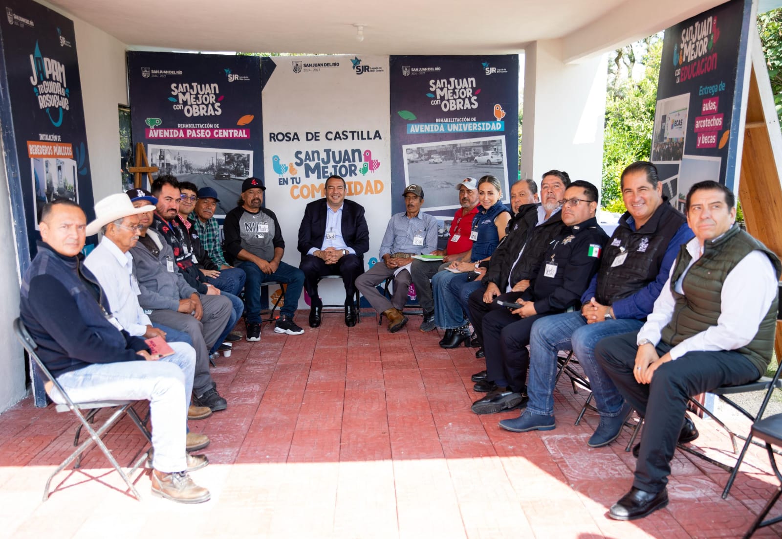 Municipio de San Juan del Río brinda atención directa y realiza jornada de trabajo con programa Lunes en Rosa de Castilla (1) Municipio de San Juan del Río brinda atención directa y realiza jornada de trabajo con programa Lunes en Rosa de Castilla