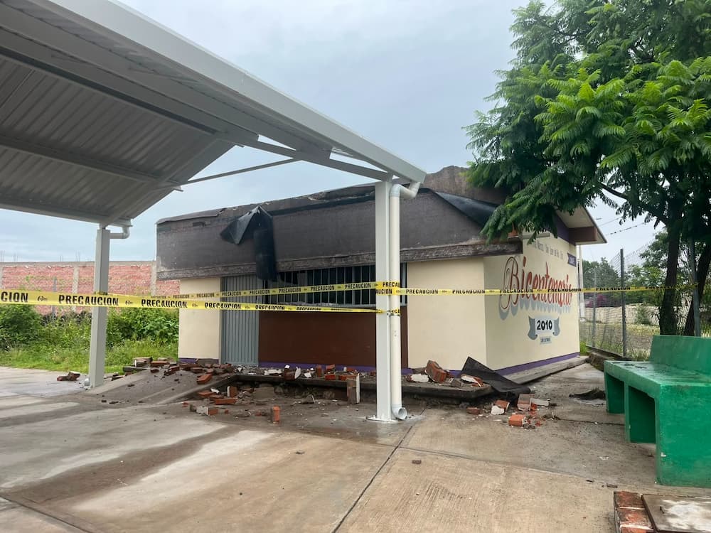 Preocupa salon danado en secundaria comunitaria de Tunamanza ante proximo regreso a clases1