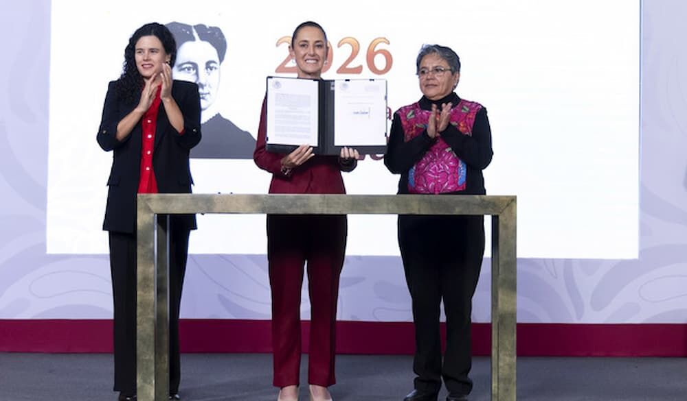 Presidenta Claudia Sheinbaum firma decreto para fortalecer la transparencia en el Gobierno de México Presidenta Claudia Sheinbaum firma decreto para fortalecer la transparencia en el Gobierno de México