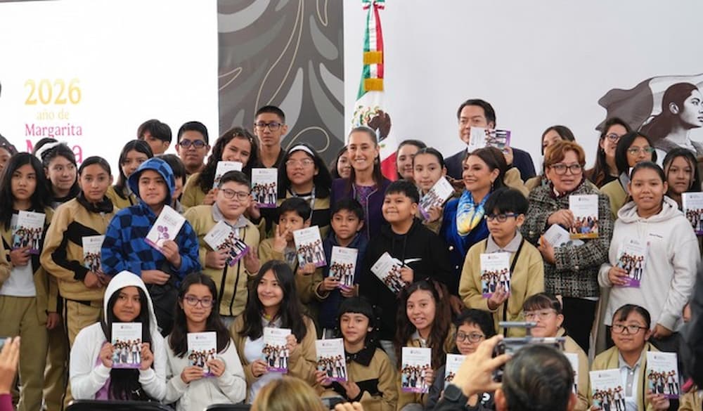 Presidenta encabeza arranque de la Estrategia Nacional de Atención a la Salud Mental para las y los Jóvenes El ABC de las emociones Presidenta encabeza arranque de la Estrategia Nacional de Atención a la Salud Mental para las y los Jóvenes: El ABC de las emociones
