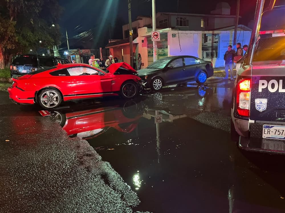 Dos lesionados tras aparatoso accidente en Constituyentes, SJR 1 Dos lesionados tras aparatoso accidente en Constituyentes SJR