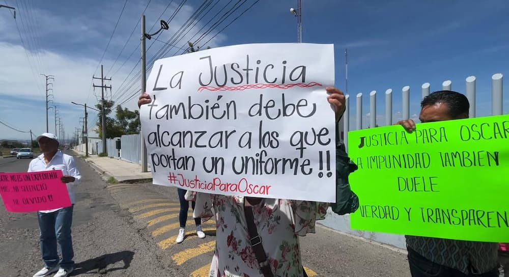 Familiares de Óscar rechazan reclasificación del delito y exigen justicia 1 Familiares de Oscar rechazan reclasificacion del delito y exigen justicia1