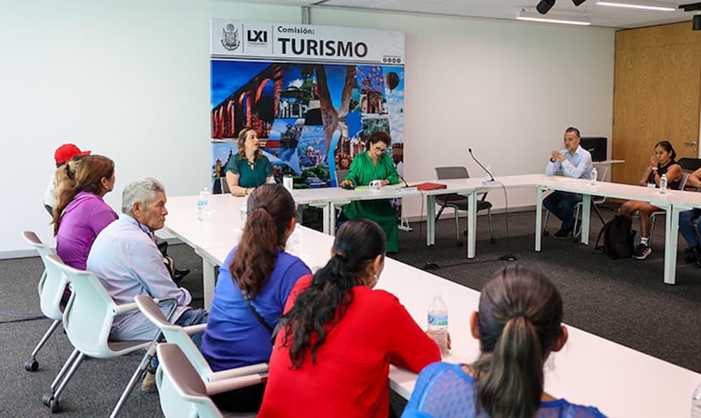 La Comisión de Turismo reconoce como patrimonio cultural del estado a Los Lavaderos de El Salitre y la Cabalgada de la Amistad en San Juan del Río La Comisión de Turismo reconoce como patrimonio cultural del estado a Los Lavaderos de El Salitre y la Cabalgada de la Amistad en San Juan del Río