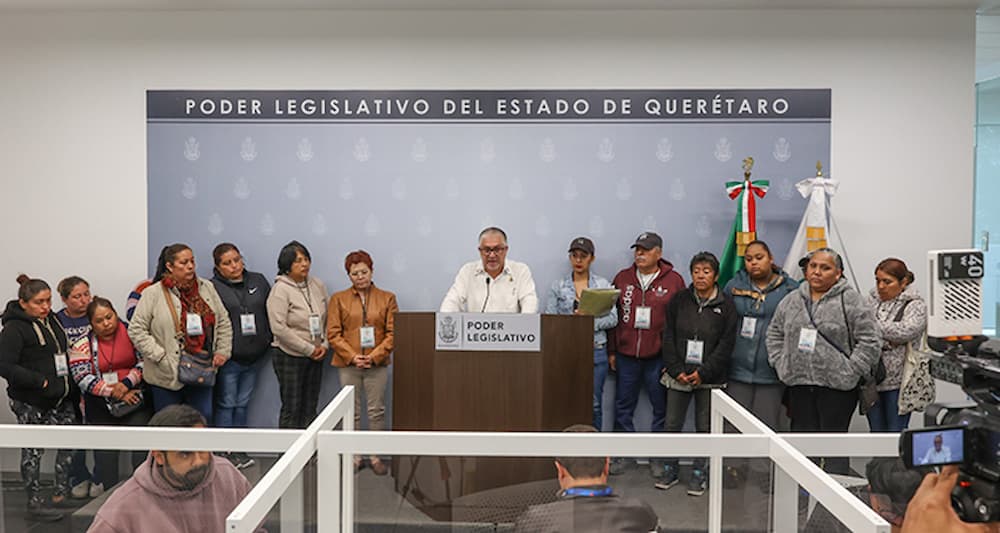 El diputado Sinuhé Piedragil denuncia a pseudo financieras por realizar préstamos impagables a personas que se encuentran ante alguna necesidad apremiante El diputado Sinuhé Piedragil denuncia a pseudo financieras por realizar préstamos impagables a personas que se encuentran ante alguna necesidad apremiante